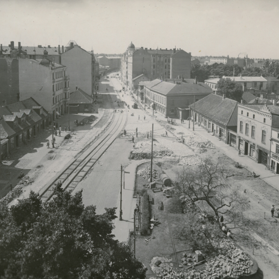 <p>Rīga digitalizē vairāk nekā 10 000 vēsturisku fotogrāfiju un atklātņu</p>