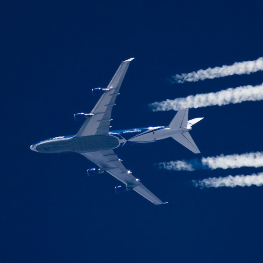 <p>Īrijā Zelenska lidma&scaron;īnas mar&scaron;ruta tuvumā atradu&scaron;ies nenoskaidroti droni</p>