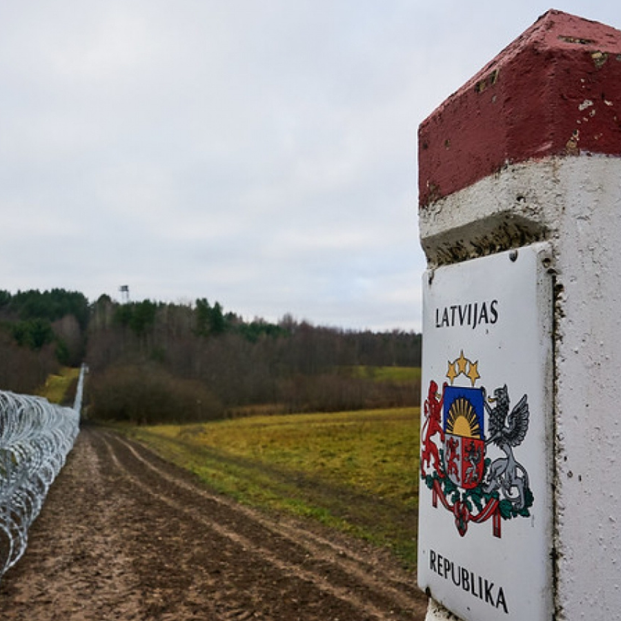 <p>Turpinās ierobežojumi Latvijas gaisa telpā pie austrumu robežas</p>