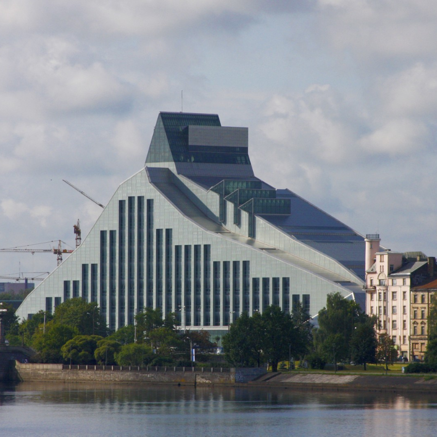 <p>Konference &ldquo;Klusums klasē&rdquo; &ndash; risinājumi mierīgai skolai nemierīgā sabiedrībā</p>