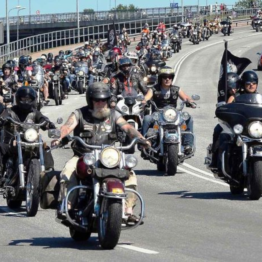 <p>Motosezonas atklā&scaron;anas brauciena laikā rīt, 25. aprīlī, Rīgā būs izmaiņas sabiedriskā transporta kustībā</p>