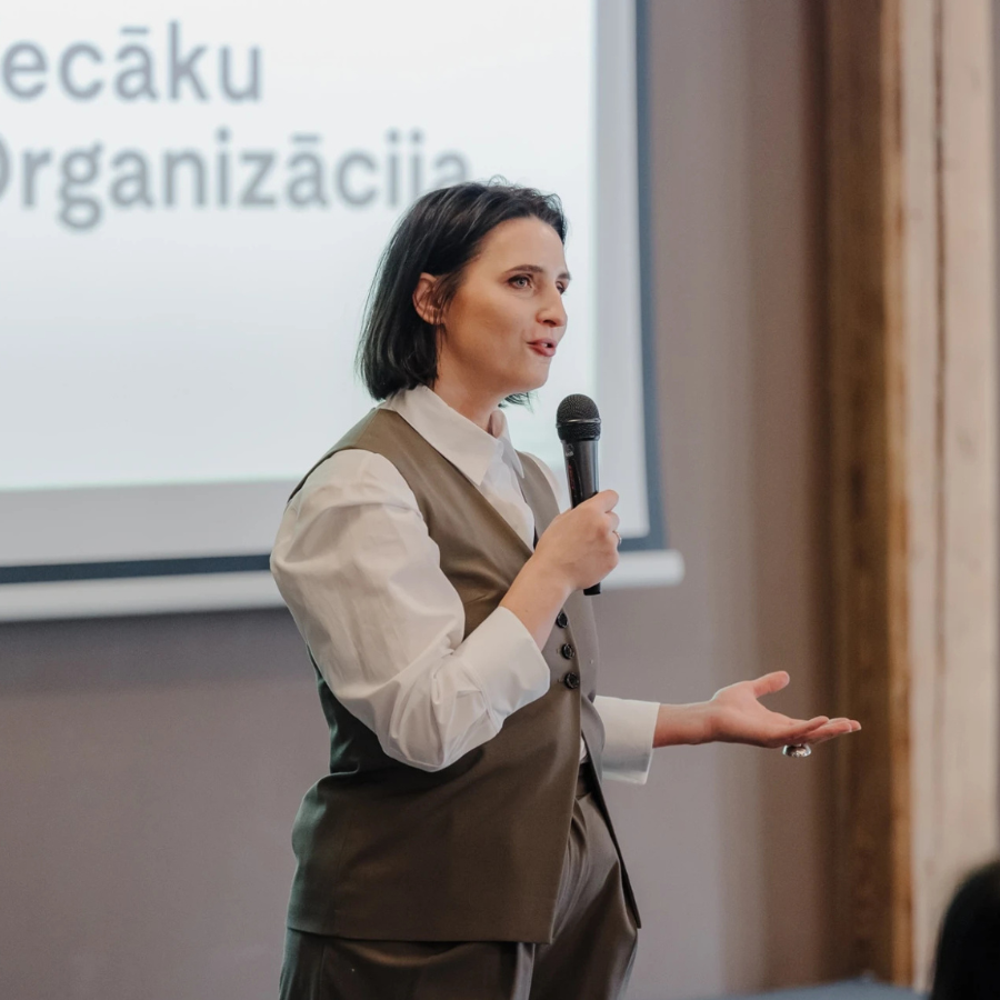 <p>Notiks pirmā Vecāku un skolu konference &ldquo;Pamats&rdquo;</p>
<p>&nbsp;</p>