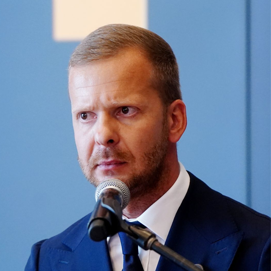 <p>Rosļikovs atkāpies no "Stabilitātei" valdes priek&scaron;sēdētāja amata</p>