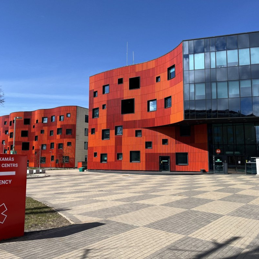 <p>Stradiņa slimnīcā prezentēts projekts MI risinājuma izstrādei audzēju diagnostikā</p>