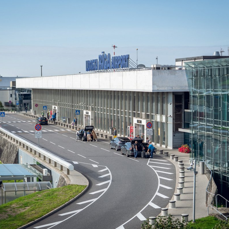 <p>Nakts autobuss uz Rīgas lidostu sāks kursēt nākamās nedēļas nogalē</p>