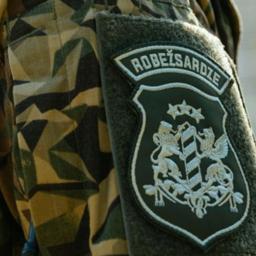 <p>Robežsardzes priek&scaron;nieks: &Scaron;ogad nelegālo migrantu spiediens uz Latvijas robežu gaidāms līdzīgi augsts kā pērn</p>