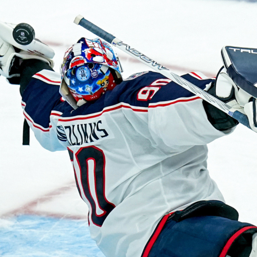 <p>Merzļikins pirmo reizi sezonā paliek nepārspēts NHL mačā</p>