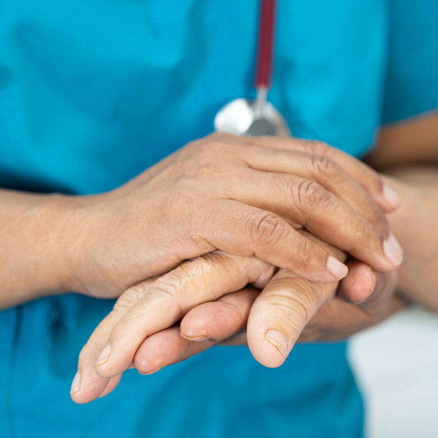 <p>Zināmi balvas par mūža ieguldījumu medicīnā saņēmēji</p>