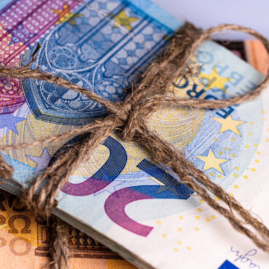 <p>Krāpnieki Latvijas iedzīvotājiem pērn izkrāpu&scaron;i vismaz 23,7 miljonus eiro</p>