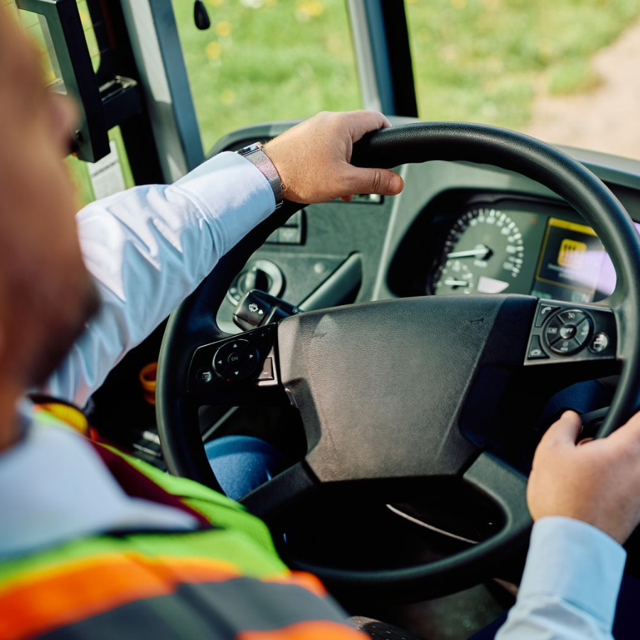<p>Pasažieru pārvadātāji neatkāpjas no ieceres &scaron;ogad rīkot pla&scaron;āku protestu nekā pērn</p>