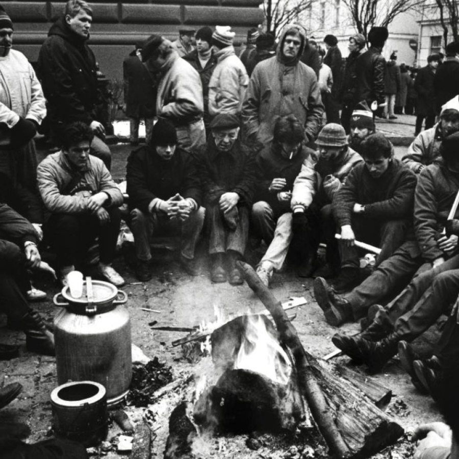 <p>Tautas frontes muzejs aicina uz diskusiju &ldquo;Barikādes. Pirms un pēc&rdquo;</p>