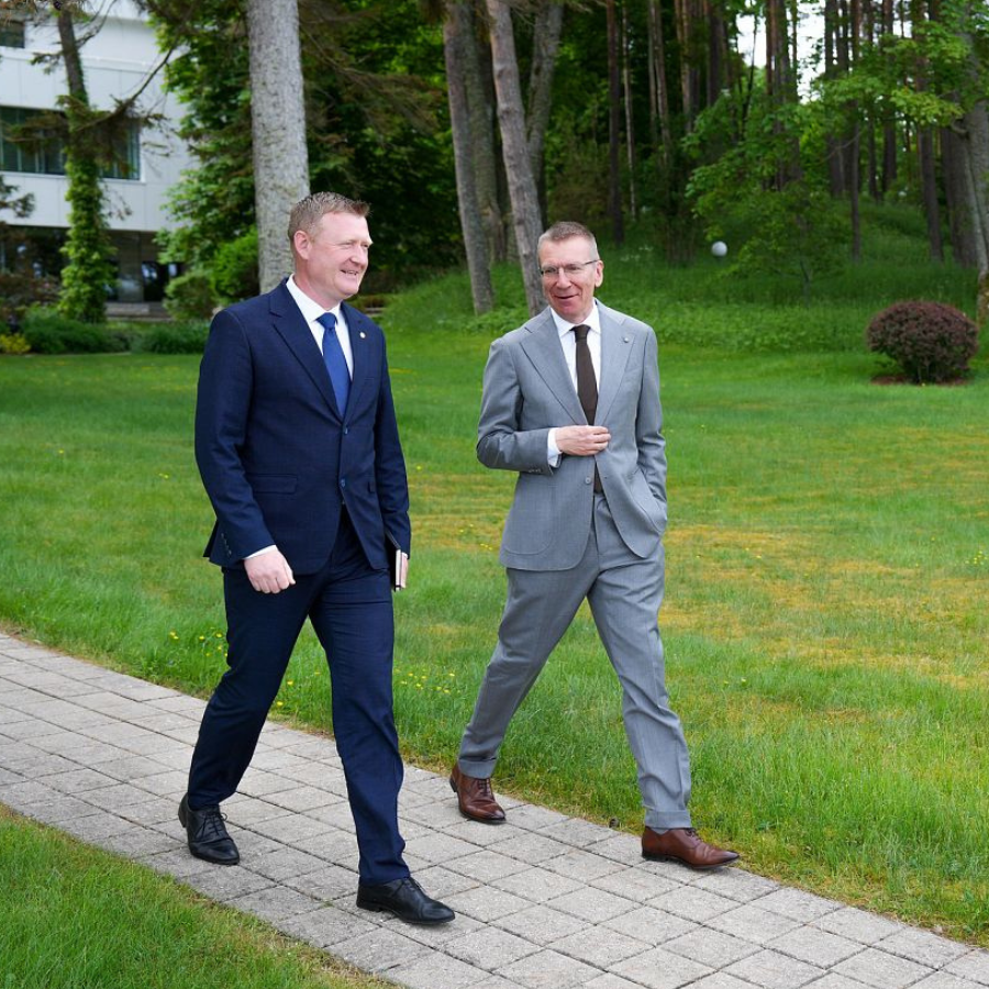 <p>Rinkēvičs: Aizsardzības nozare efektīvi jāpielāgo dro&scaron;ības situācijai</p>