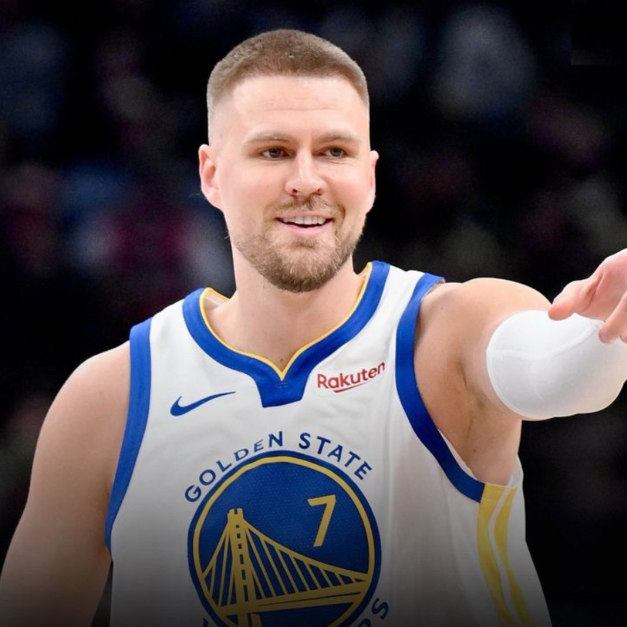 <p>ESPN: Porziņģis ar "Warriors" vienojas par līguma pagarinā&scaron;anu</p>