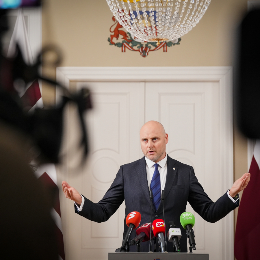 <p>Premjera amatam virzītais Kulbergs sāk valdības sarunas</p>