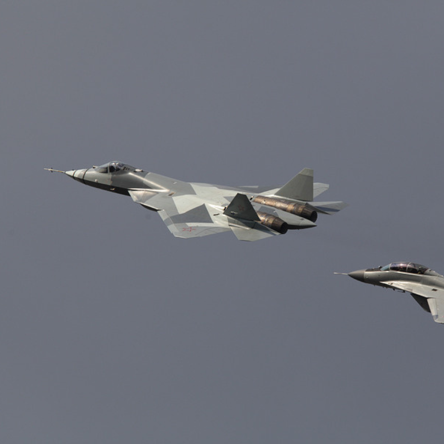 <p>NATO iznīcinātājs virs Igaunijas notriecis dronu</p>