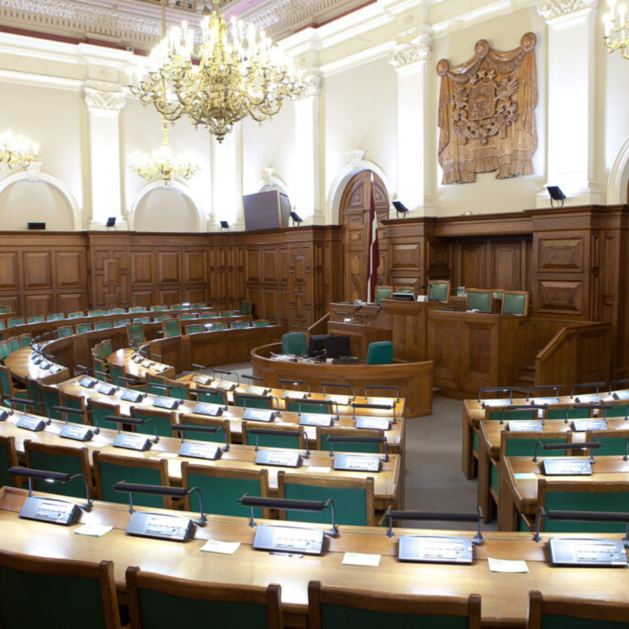 <p>Kulberga valdībai parlamentā būs pārliecino&scaron;s vairākums</p>