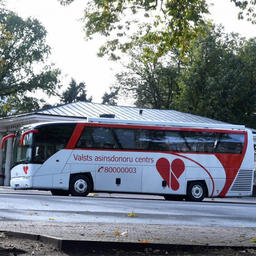 <p>Slimnīcām lielā pieprasījuma dēļ joprojām kritiski trūkst asins krājumu</p>