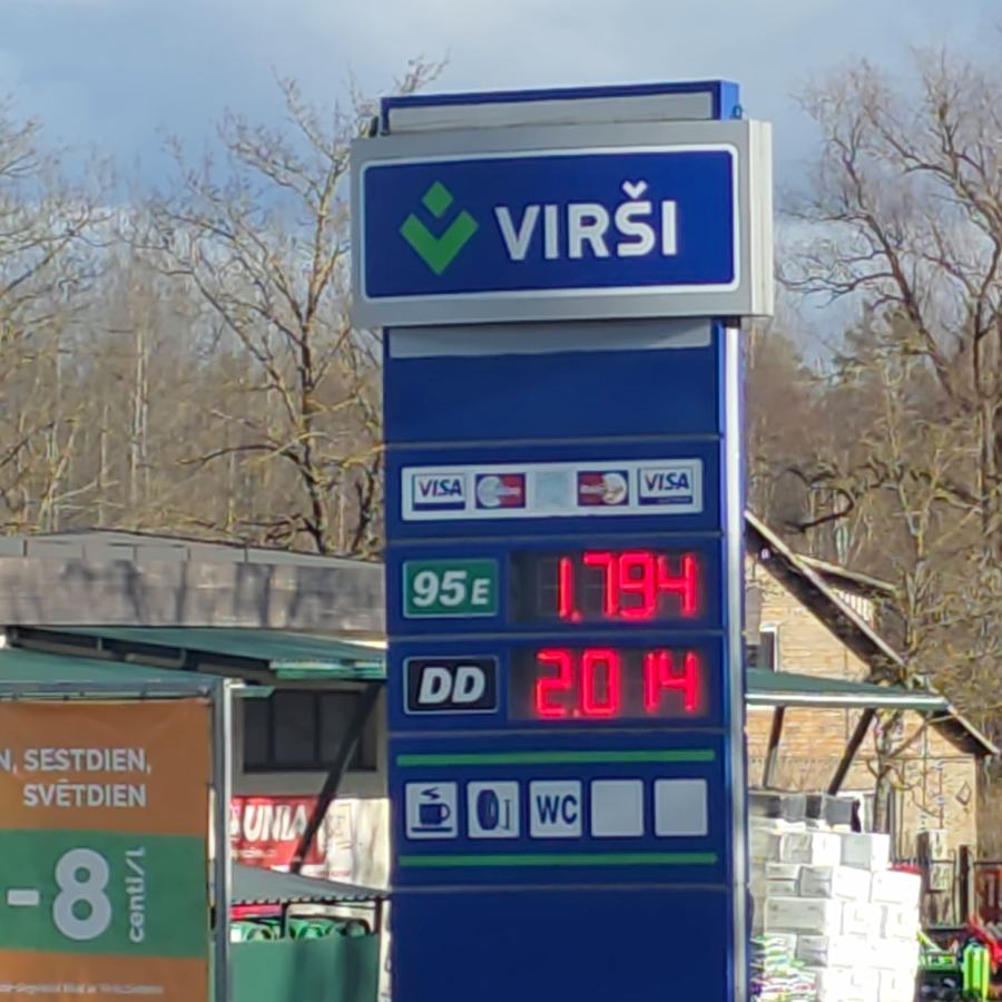 <p>Pārvadātāji kritizē FM piedāvāto akcīzes nodokļa samazinājumu dīzeļdegvielai</p>