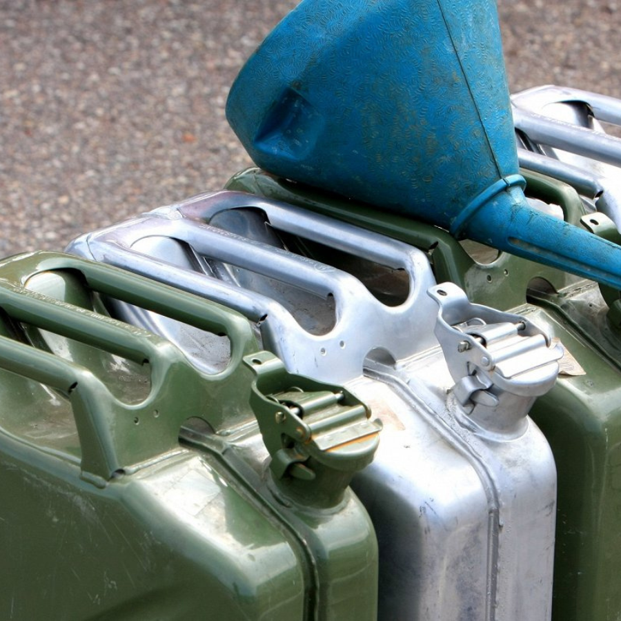 <p>Valdība atbalsta akcīzes nodokļa samazinā&scaron;anu dīzeļdegvielai par aptuveni 15%</p>