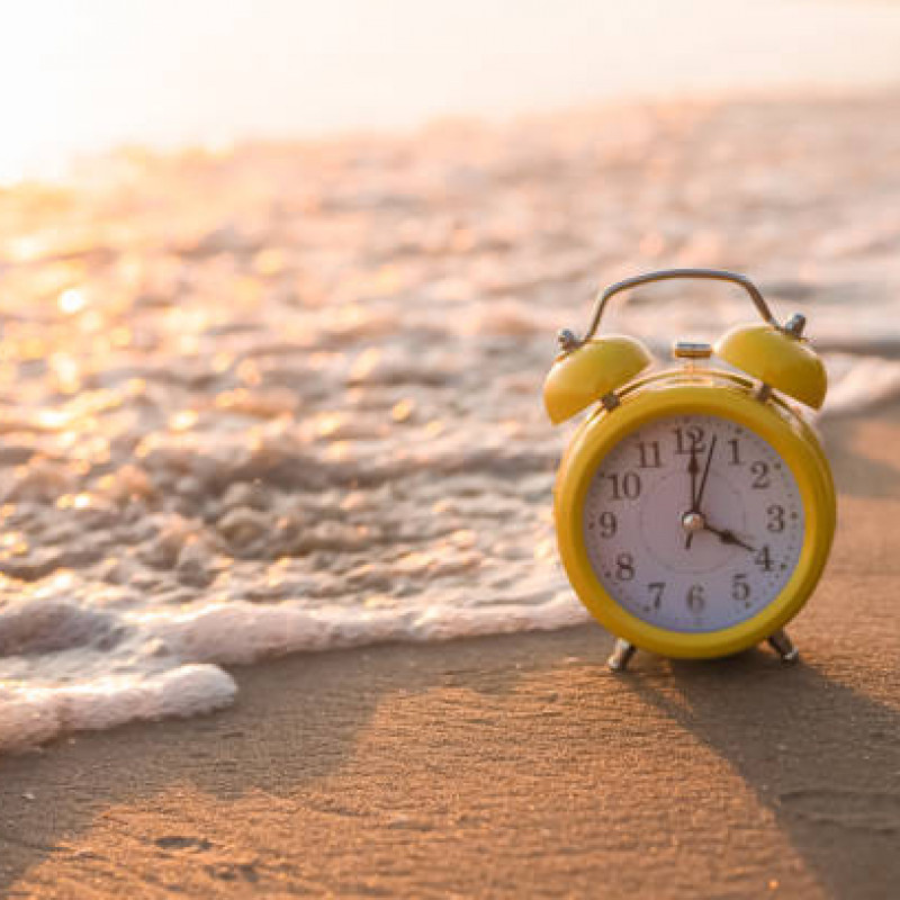 <p>Naktī uz svētdienu Latvijā notiks pāreja uz vasaras laiku</p>