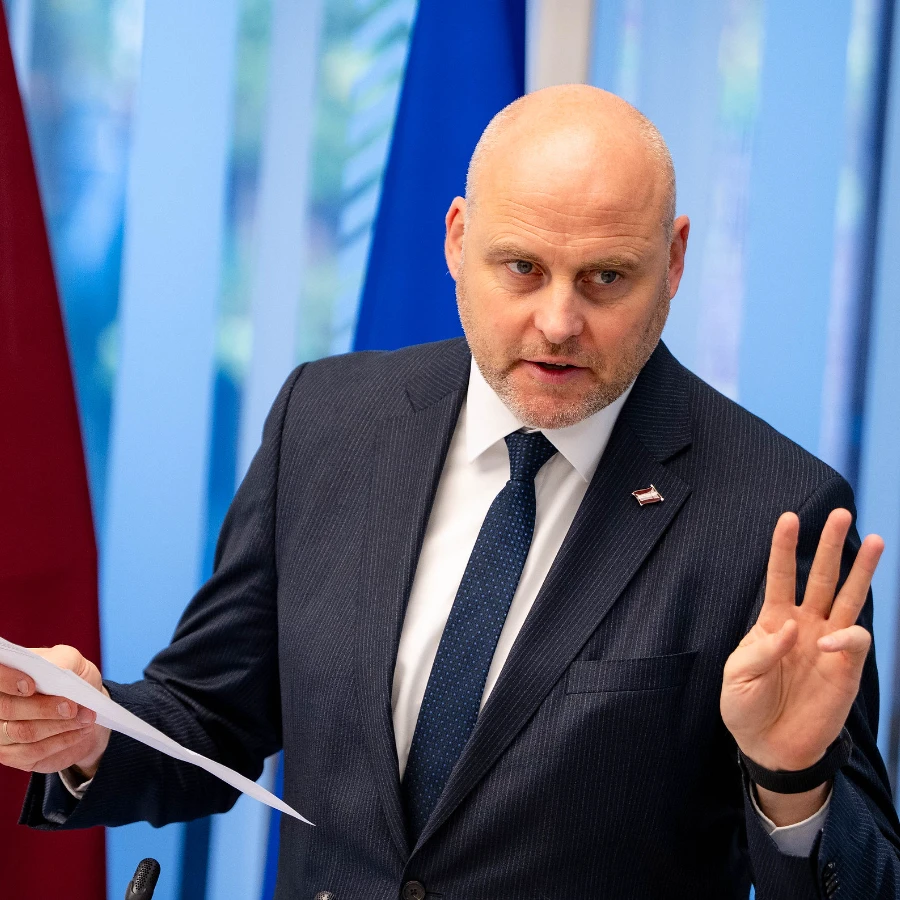 <p>Kulbergs vēl nedēļu vismaz oficiāli ieturēs klusumu jaunās valdības veido&scaron;anā</p>