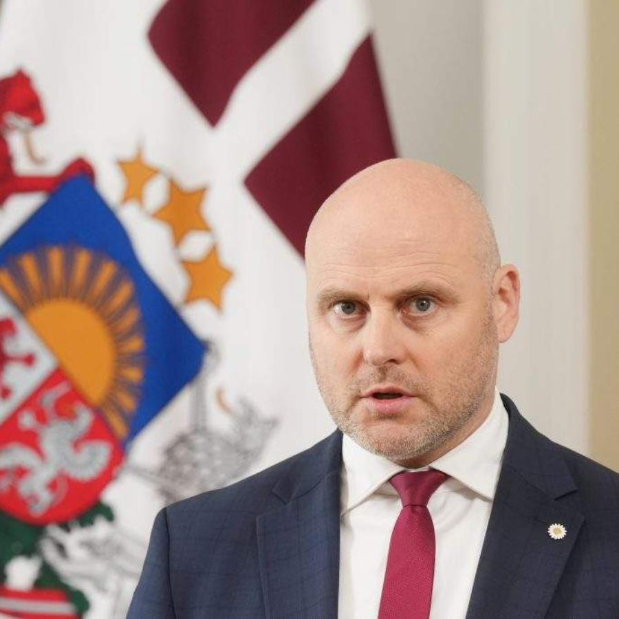 <p>Kulbergs uzdod veikt pārbaudi tranzīta graudu izcelsmei Latvijas ostās</p>