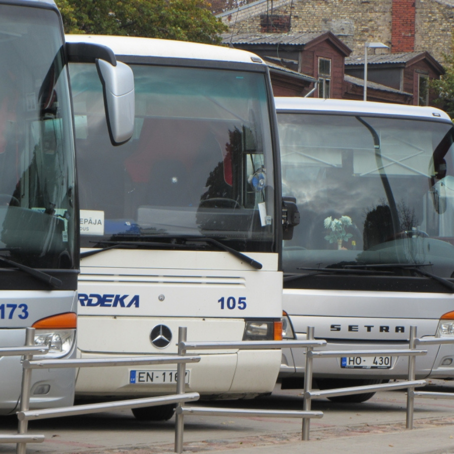 <p>Pasažieru pārvadātāju protesta dēļ tre&scaron;dien potenciāli netiks izpildīts 1271 reģionālais autobusu reiss</p>