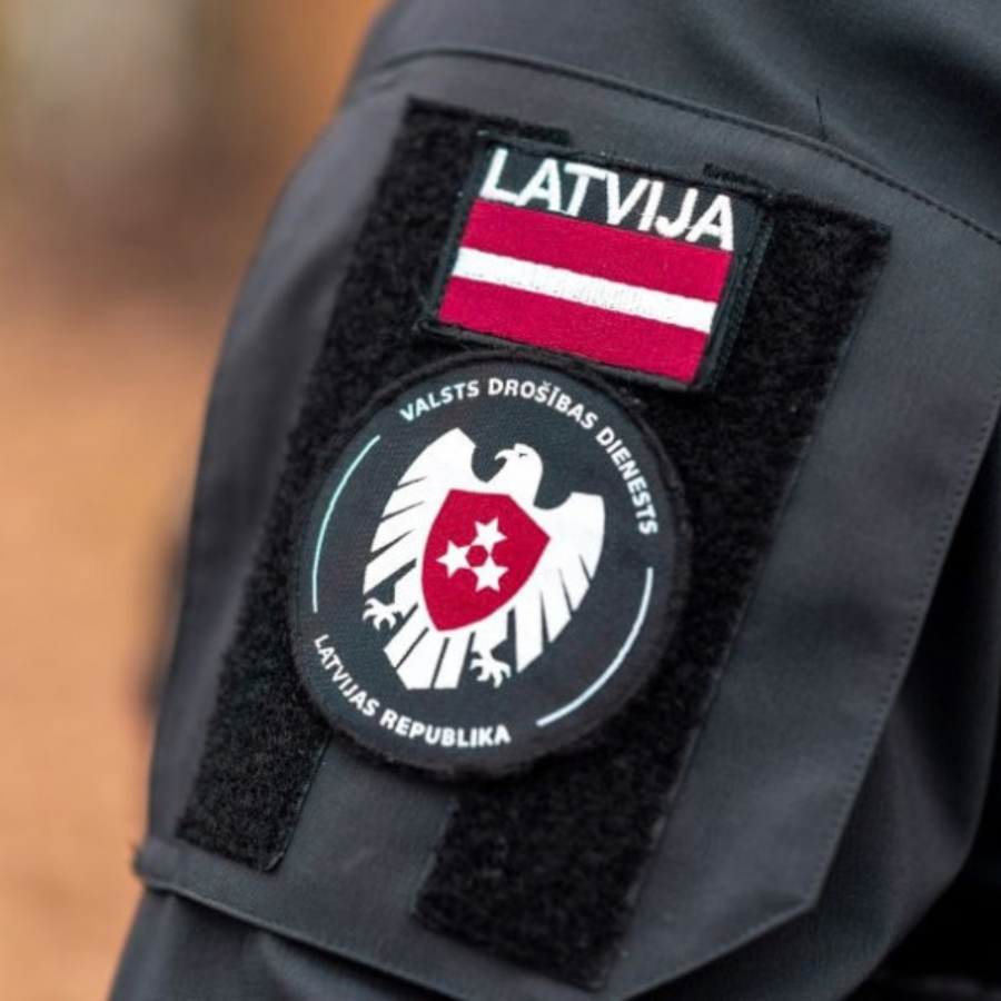 <p>Pēc VDD liegumiem vairākos vēlē&scaron;anu iecirkņos austrumu pierobežā mainīti darbinieki</p>